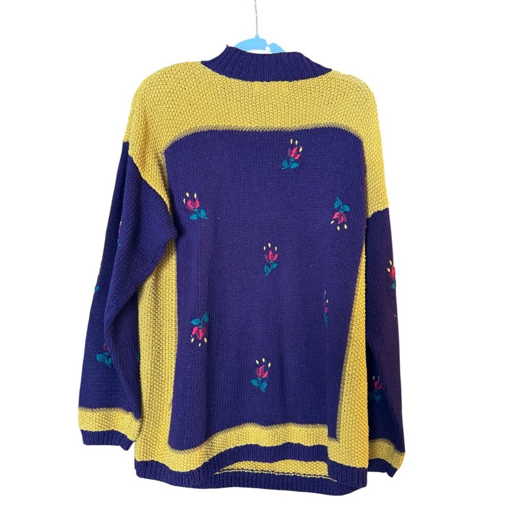 Vintage Casual Corner Knit Sweater Purple & Yellow Floral Design Womens Medium A - Picture 2 of 5